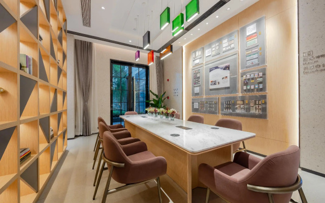 Home Inn Plus Shanghai Pudong Airport Chuansha Branch