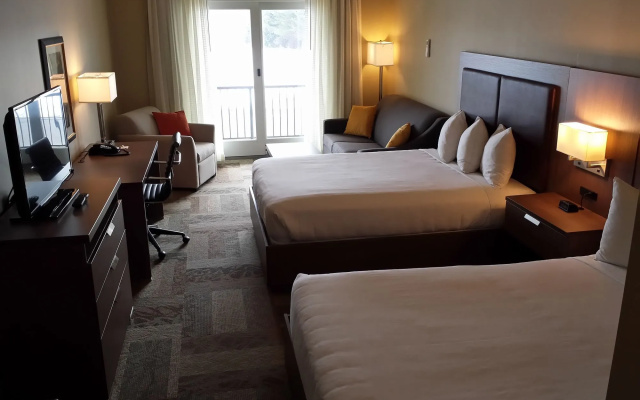 Belfast Harbor Inn