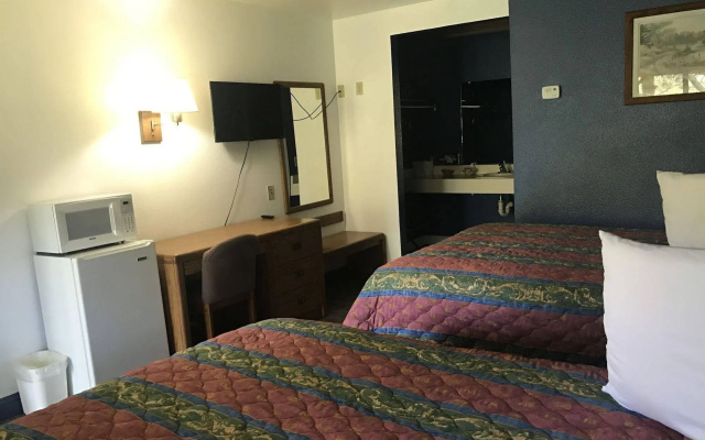 Creekside Lodge