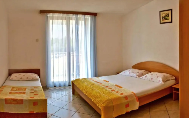 Apartments Iko