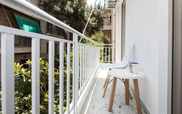 Modern Brand new apt In Athens Centre