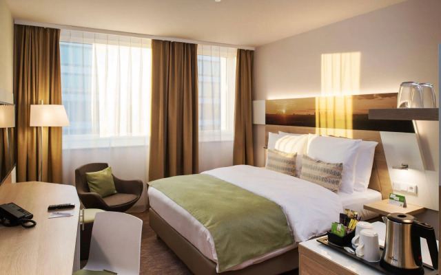 Holiday Inn Frankfurt Airport by IHG
