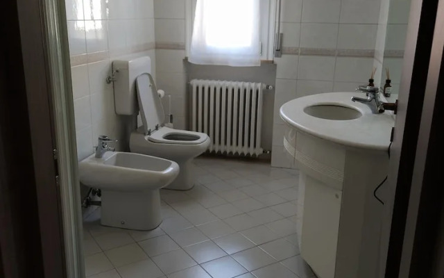 Bed & Breakfast Domus Cesena