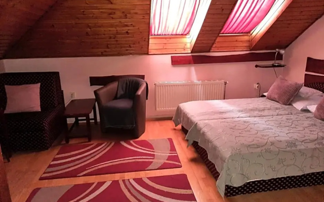 Hotel Diána