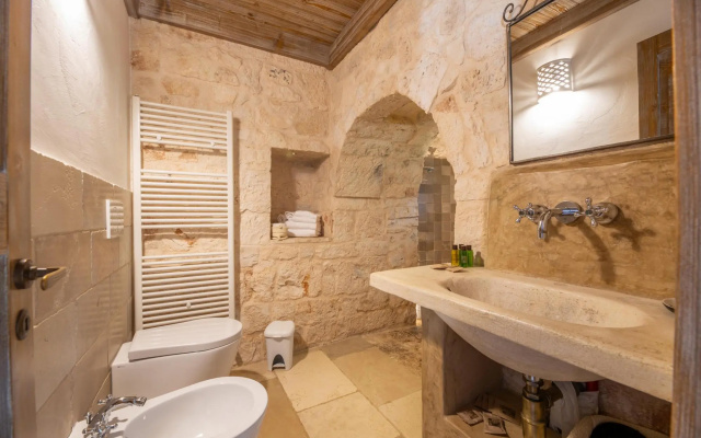Trullo Fortuna Pool Suite