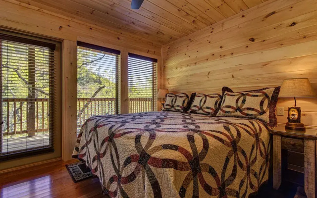 Incombearable Luxury 2 Bedrooms 2 Bathrooms Home