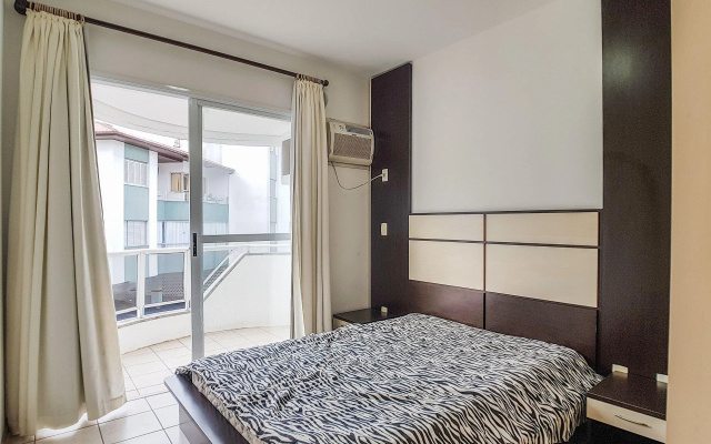 Flat Para 6 Pessoas Com Piscina Aquecida   Hb35f