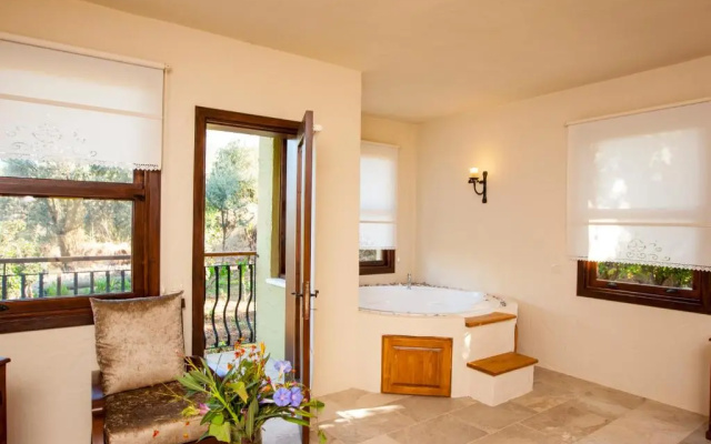 Room-authentic Boutique Hotel