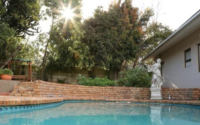 Winelands Lodge
