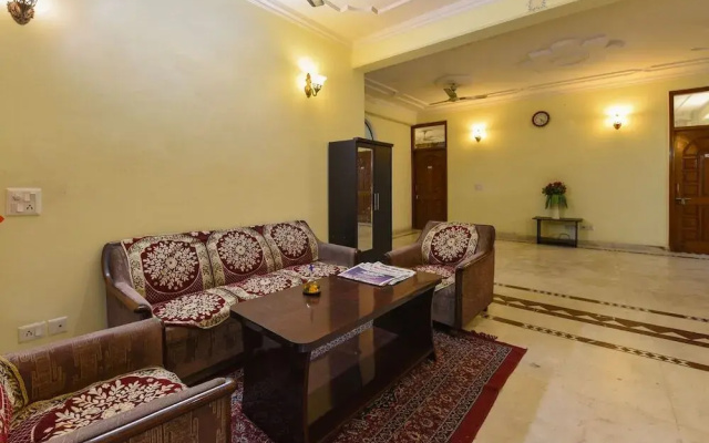 Rose View By OYO Rooms