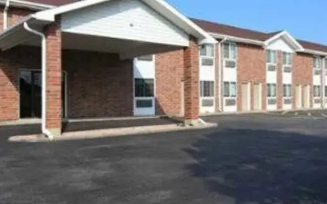 Super 7 Motel