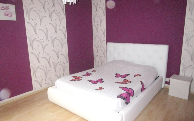 Apartment With 2 Bedrooms in Saint-dié-des-vosges, With Furnished Gard