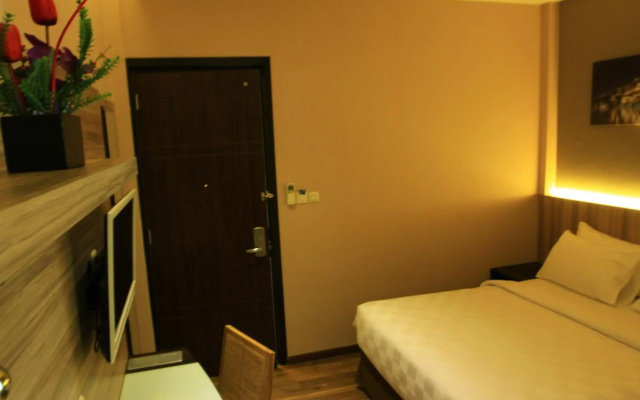 Ox Ville Hotel