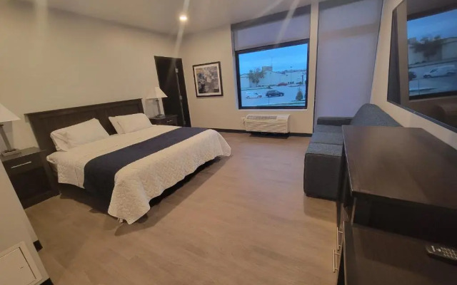 Watershed Hotel