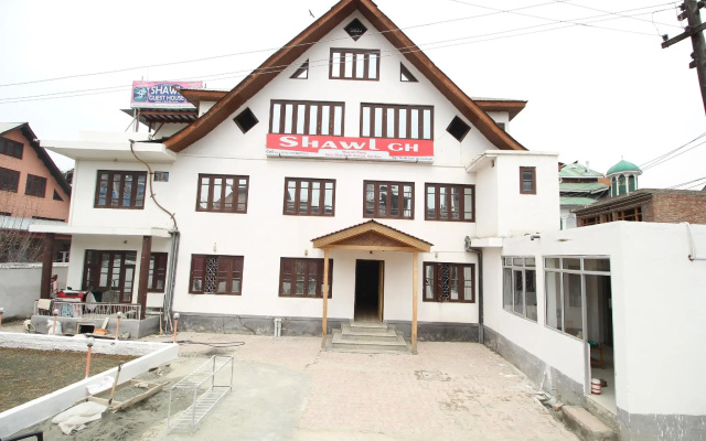 Shawl Gh By OYO Rooms
