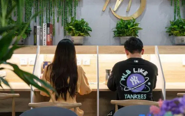 Mijia Youth Hotel (Shanghai Hongqiao Luohe Luo Shop)