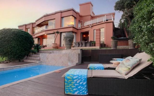 Xanadu Guest Villa