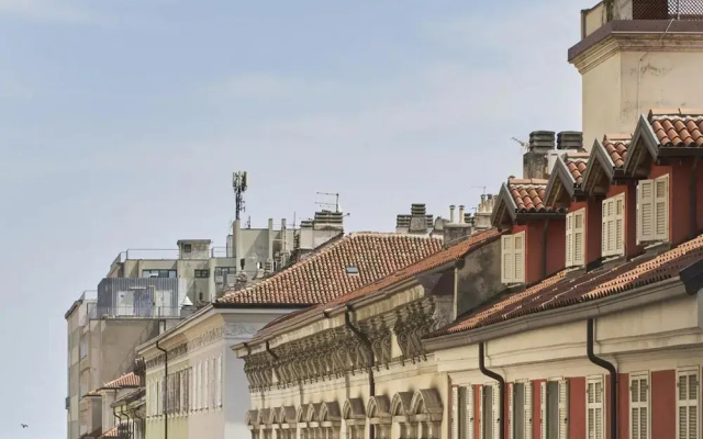 Schone Wohnung mit Aufzug