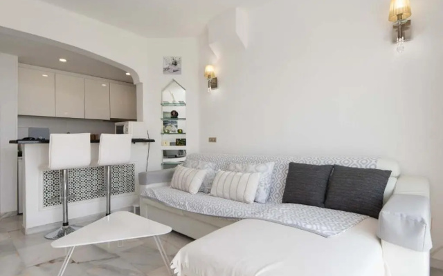 Altamira 38 - One Bed