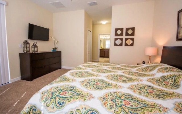 Apartment & Town Homes Close to Disney