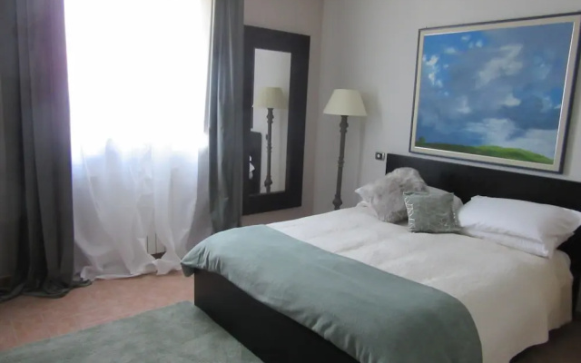 Suite Eleven