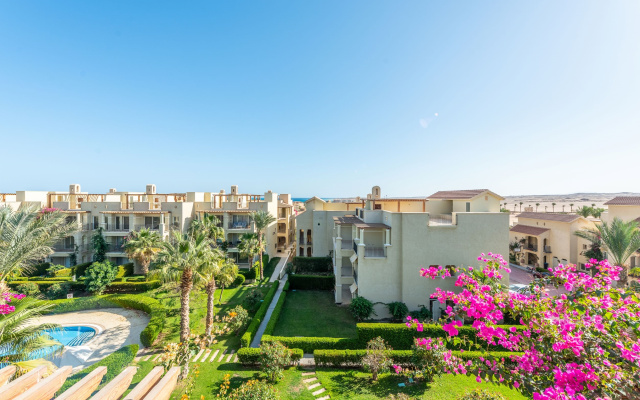 VESTA - Luxury APT - 2BR - Veranda