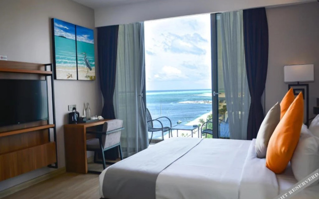 Отель Triton Prestige Seaview and Spa
