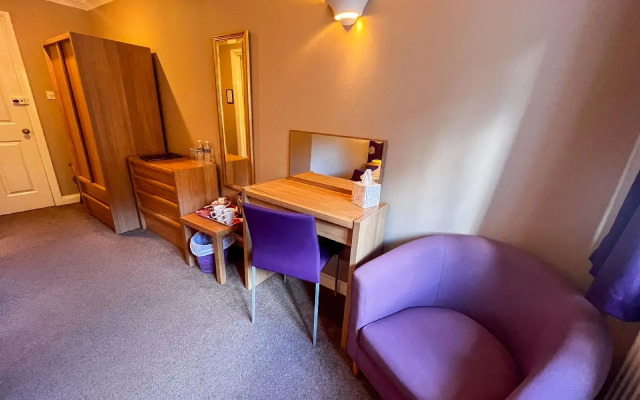 Gwesty Minffordd Hotel