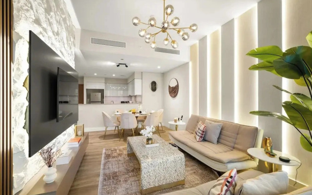 Ultra LUX Burj View Spacious High Floor