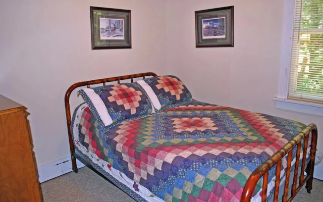 Cedar - Elbert's - 2 Br Duplex