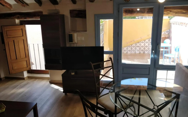 AIRAM Home BUHARDILLA