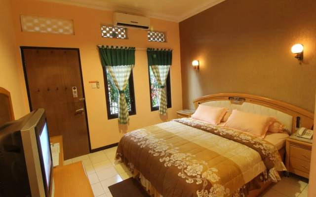 Patria Plaza Hotel