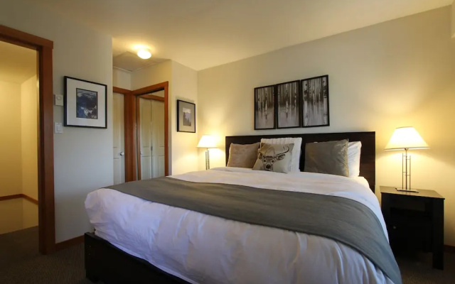 Symphony Condos by Whistler Retreats
