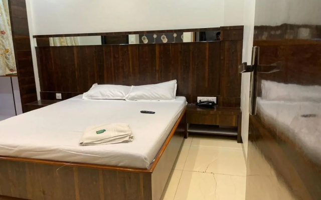Hotel Parth