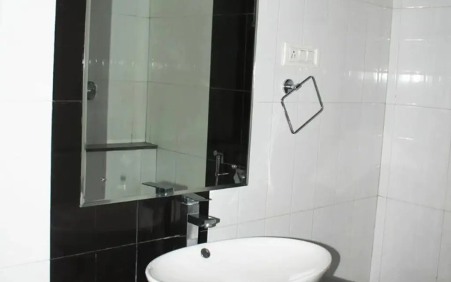 Grand Rayan Hotel