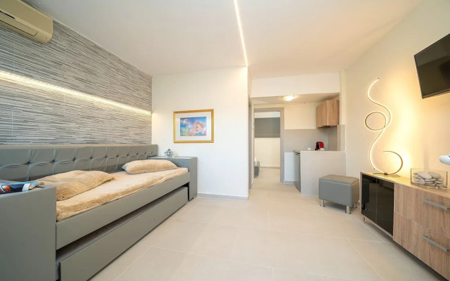 The L Suites & Apartments