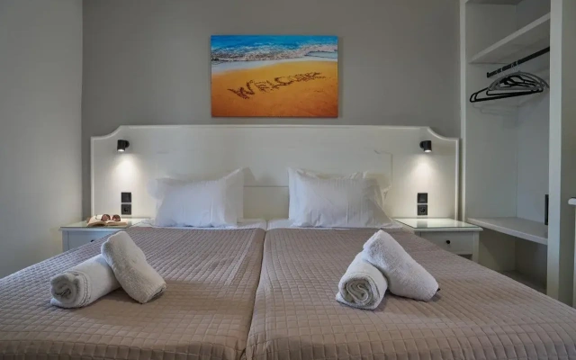 Fiona Apartments
