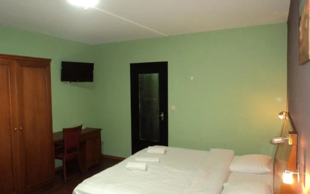 Hotel Albert
