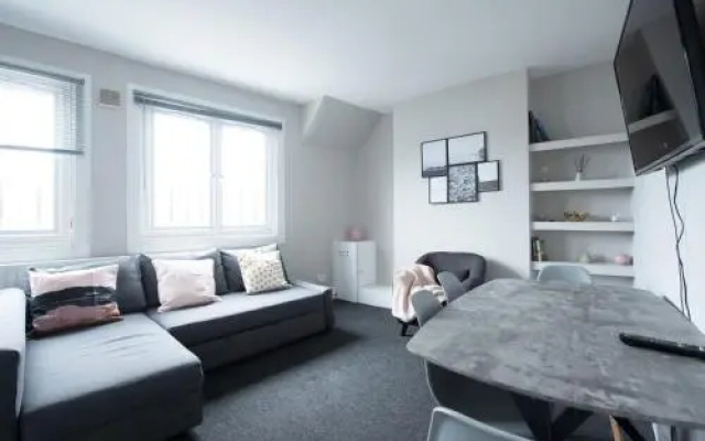 Kennington Apartment D/Apartment