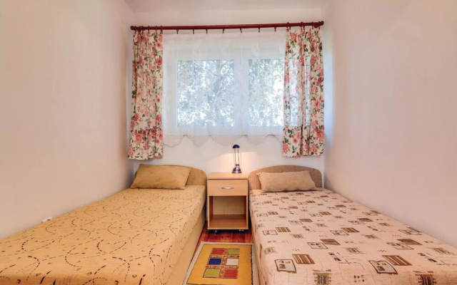 Amazing Apartment in Rowy With 2 Bedrooms
