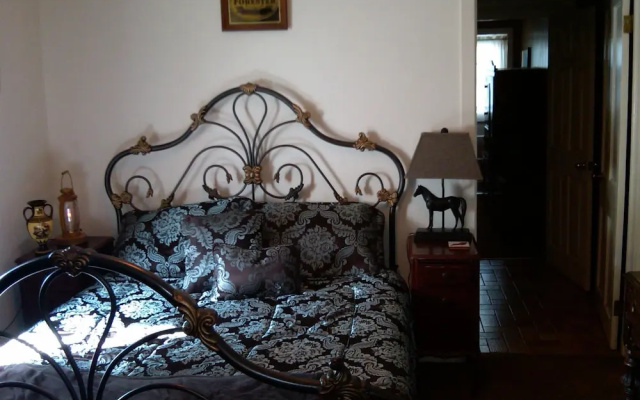 Old Historic Creole Inn
