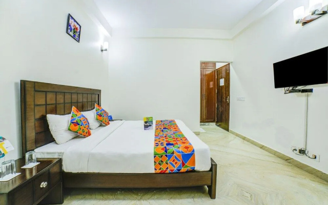 FabHotel Primero MGF