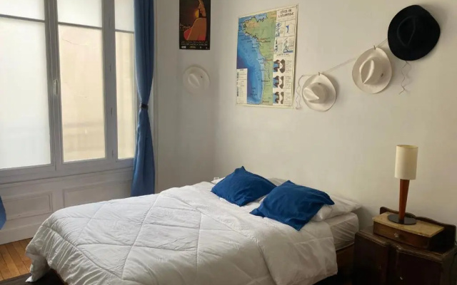 Amazing 2BR Flat Near Passy Village