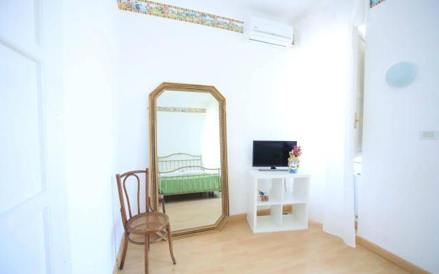 B&B I Faraglioni Di Villa Jole