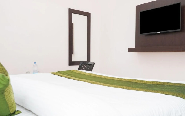 Hotel Le-Crown