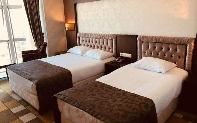 Grand Amisos Hotel