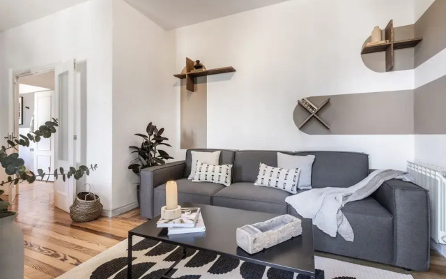 Lezat - 3 Bedrooms in R os Rosas