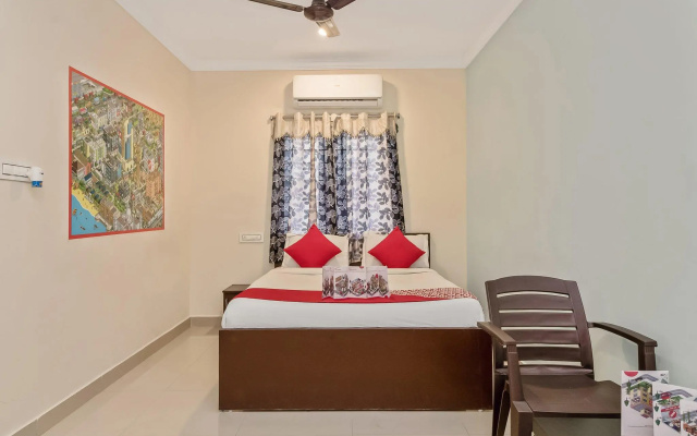OYO 24993 Royal Inn Hotel