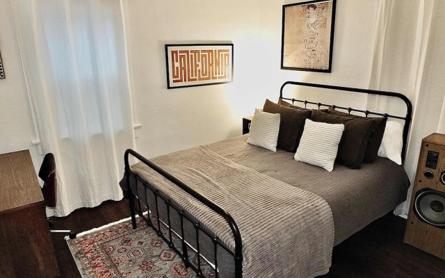 Charming Craftsman - Beach Close