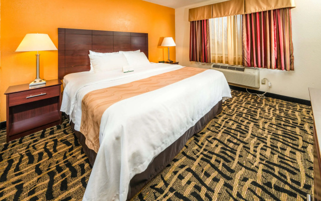 Quality Inn & Suites Danville East